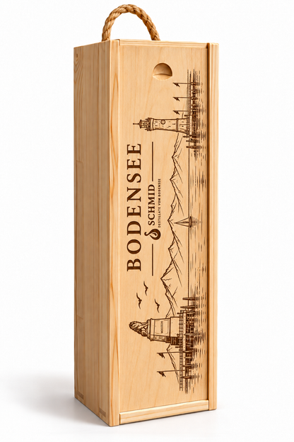 Holz-Geschenkbox mit detailreicher Lasergravur